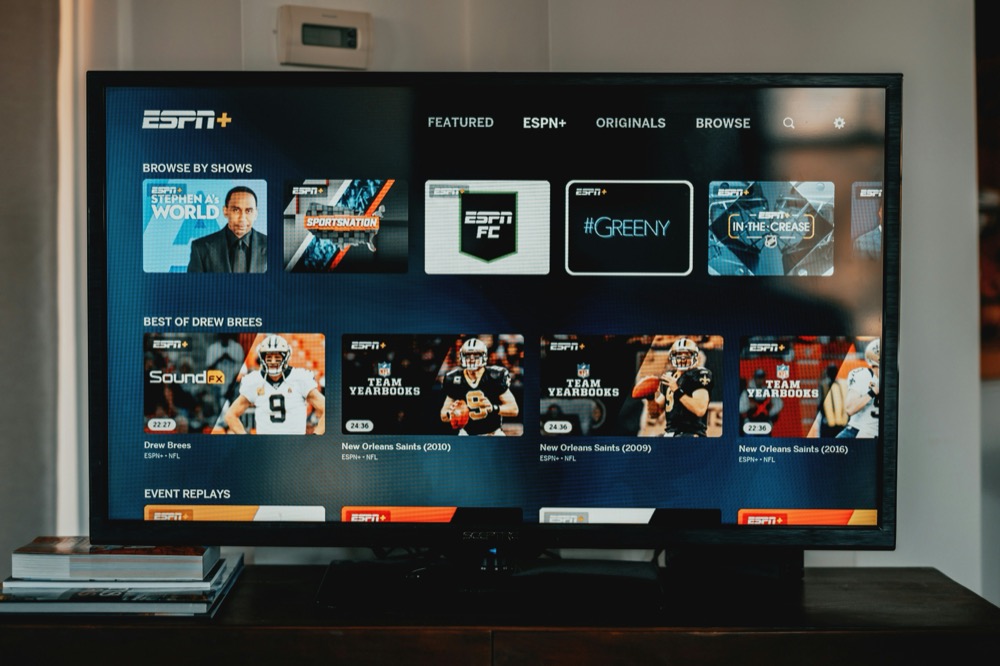 Sports streaming abroad guide - F1, NFL, NBA, Premier League regional access
